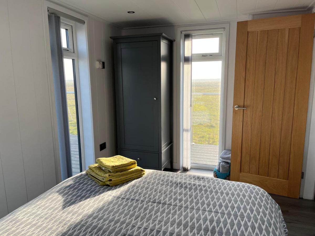 Seas The Day - Self Catering Lodge North Uist Paible Exterior photo